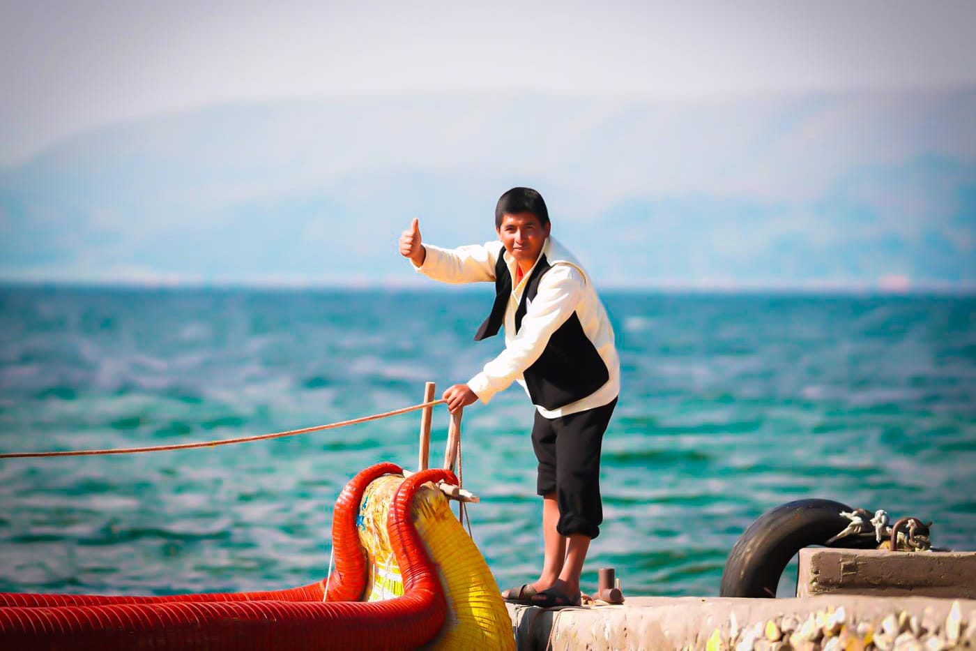 Experience the Floating Islands of Uros and Taquile 3