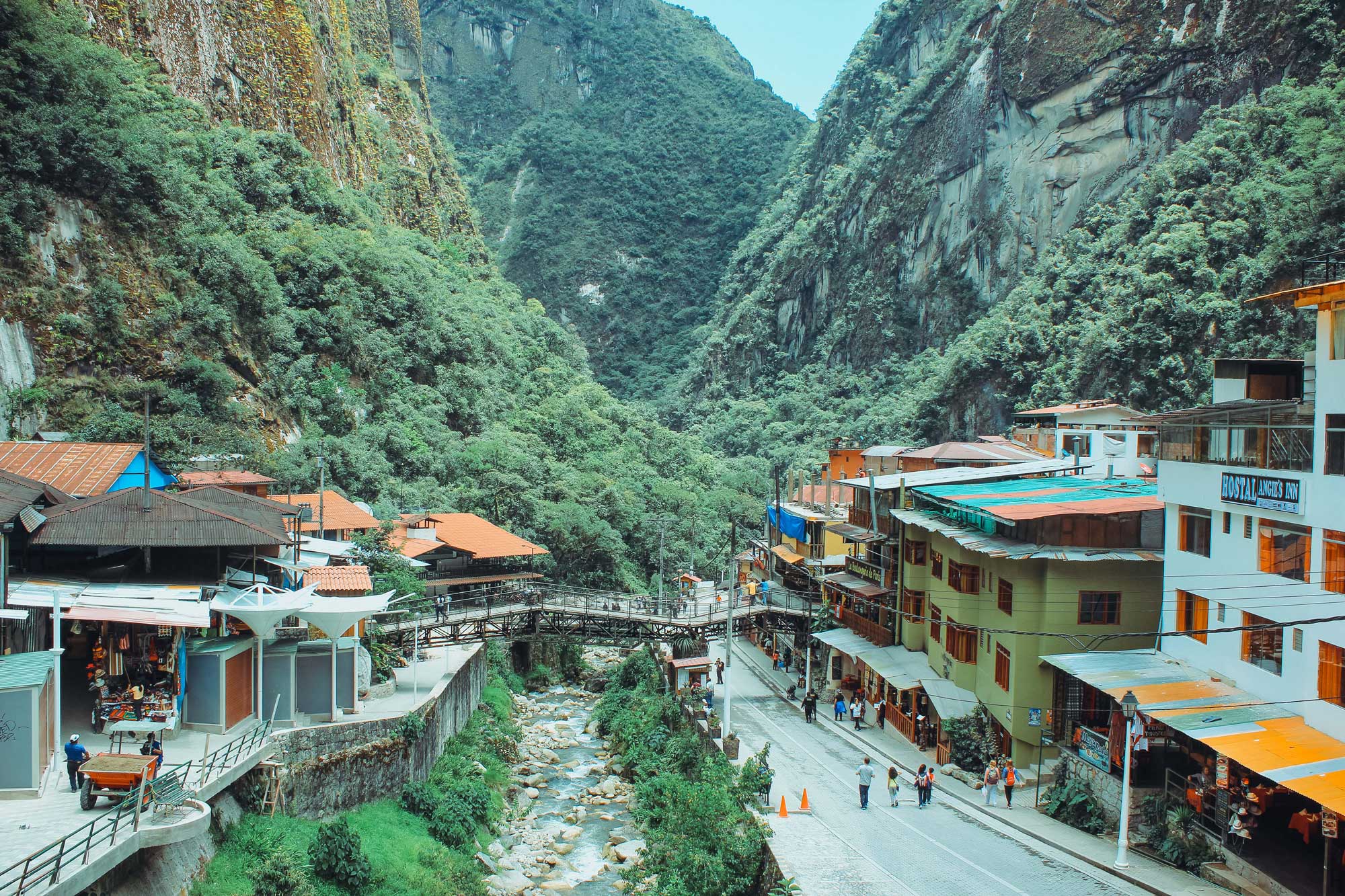 Experiential Tourism in the community of Misminay + Machu Picchu