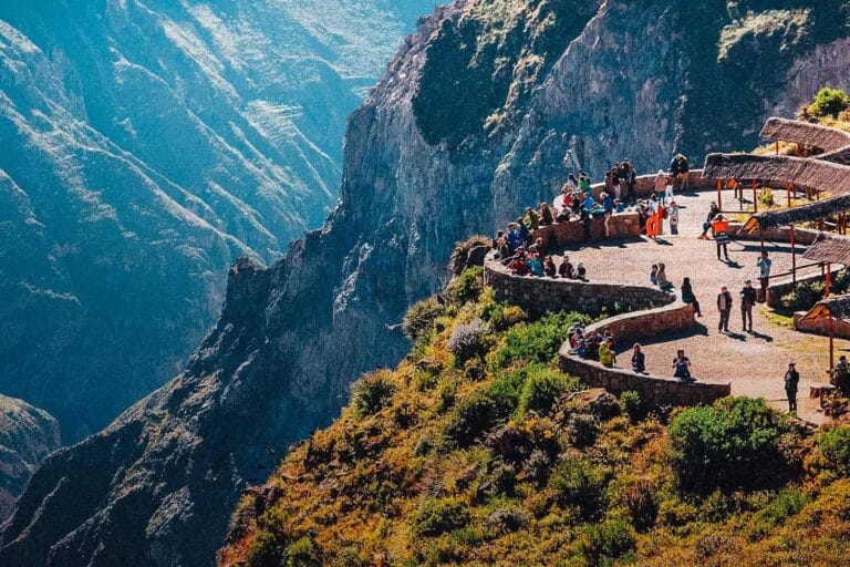 Tour Colca Canyon and Puno 2 Days